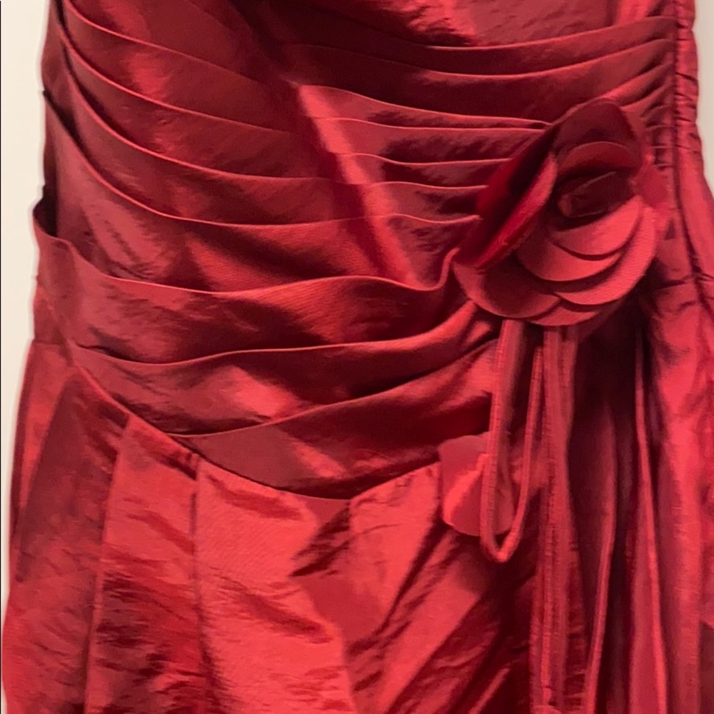 Red strapless dress